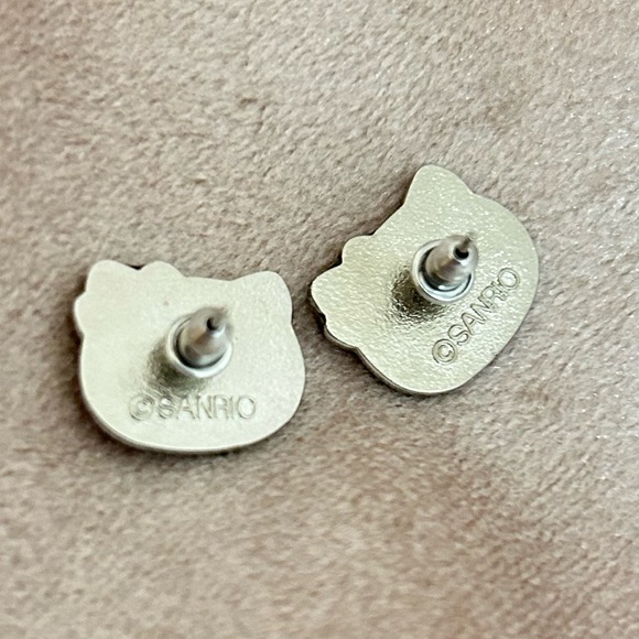 Official Sanrio Signed Hello Kitty Sparkly Stud Earrings  & Sanrio Stickers - Picture 4 of 7